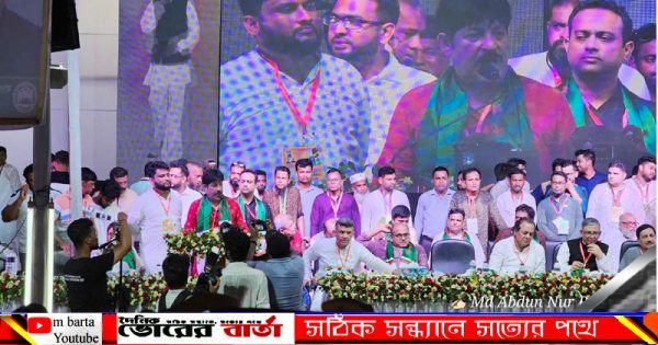 ঐতিহাসিক অম্বিকা ময়দানে অনুষ্ঠিত হয়