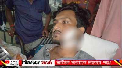 ঘটনাস্থলে থাকা লোকজন
