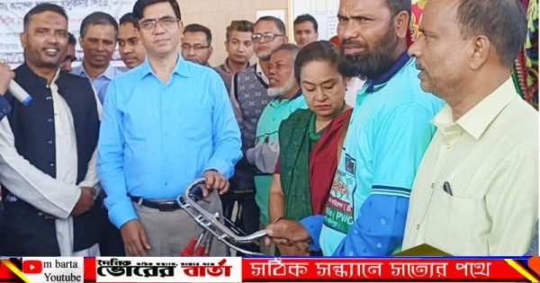 ফরিদপুরে বেসরকারি উন্নয়ন সংস্থা পিডাব্লিউ