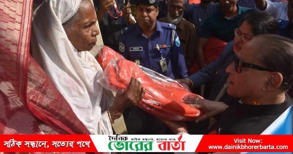 মুজিব বর্ষে প্রধানমন্ত্রী বঙ্গবন্ধু কন্যা