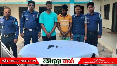 মঙ্গলবার ভোর রাতে তাকে