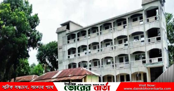 কয়েক ব্যক্তির কাছ থেকে নিয়োগের কথা
