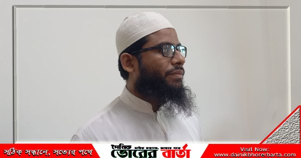 জুমার নামাজের বয়ানে জালিম