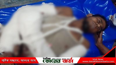 হামলাকরীদের কারো সঙ্গে যোগাযোগ করা সম্ভব হয়নি।