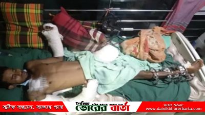 আমার আব্বা আমাকে খাবার কিনে দেয়না