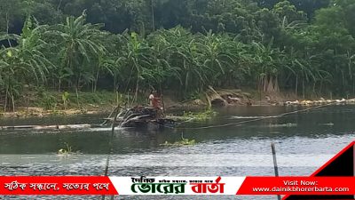 সালথায় কুমার নদে অবৈধভাবে বালু উত্তোলন-