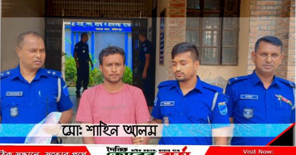 সালথায় বিশেষ অভিযানে নিষিদ্ধ ছাত্রলীগের সাধারণ সম্পাদক শাহিন গ্রেপ্তার