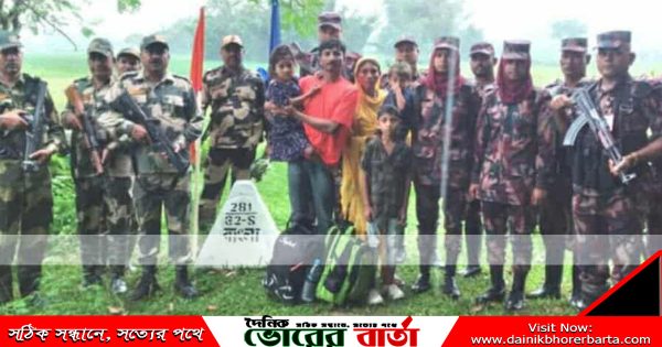 পাঁচবিবি সীমান্তে অবৈধভাবে ভারতে প্রবেশের