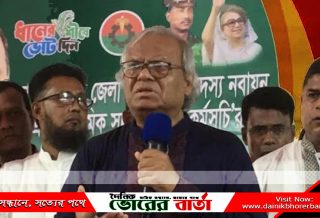 মাথায় দেয় নাকি সাবানের মতো শরীরে মাখে-