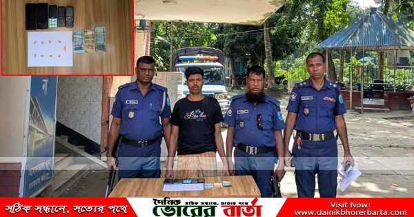 ক্ষমতাসীনদের ম্যানেজ করেই সে বারবার ছাড়া