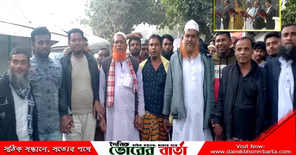 সালথার সোনাপুরে আনন্দ মিছিল ও মিষ্টি বিতরণ