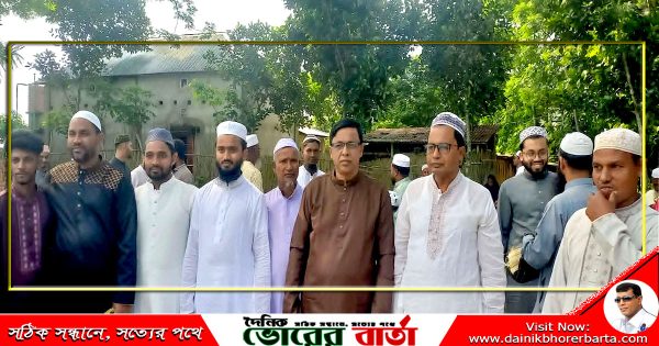 ফুকরা গোরস্থান সংলগ্ন ঈদগাহ ময়দানে ঈদুল আযহার জামাত