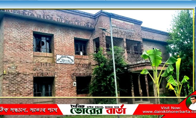 অবহেলায় সালথার পরিবার পরিকল্পনা বিভাগ