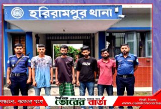 হরিরামপুরে ভ্রাম্যমাণ আদালতে ৪ জনকে কারাদণ্ড