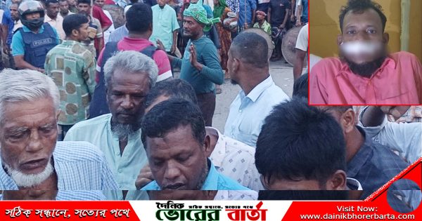 জোর করে দলে ভেড়ানোর অভিযোগ